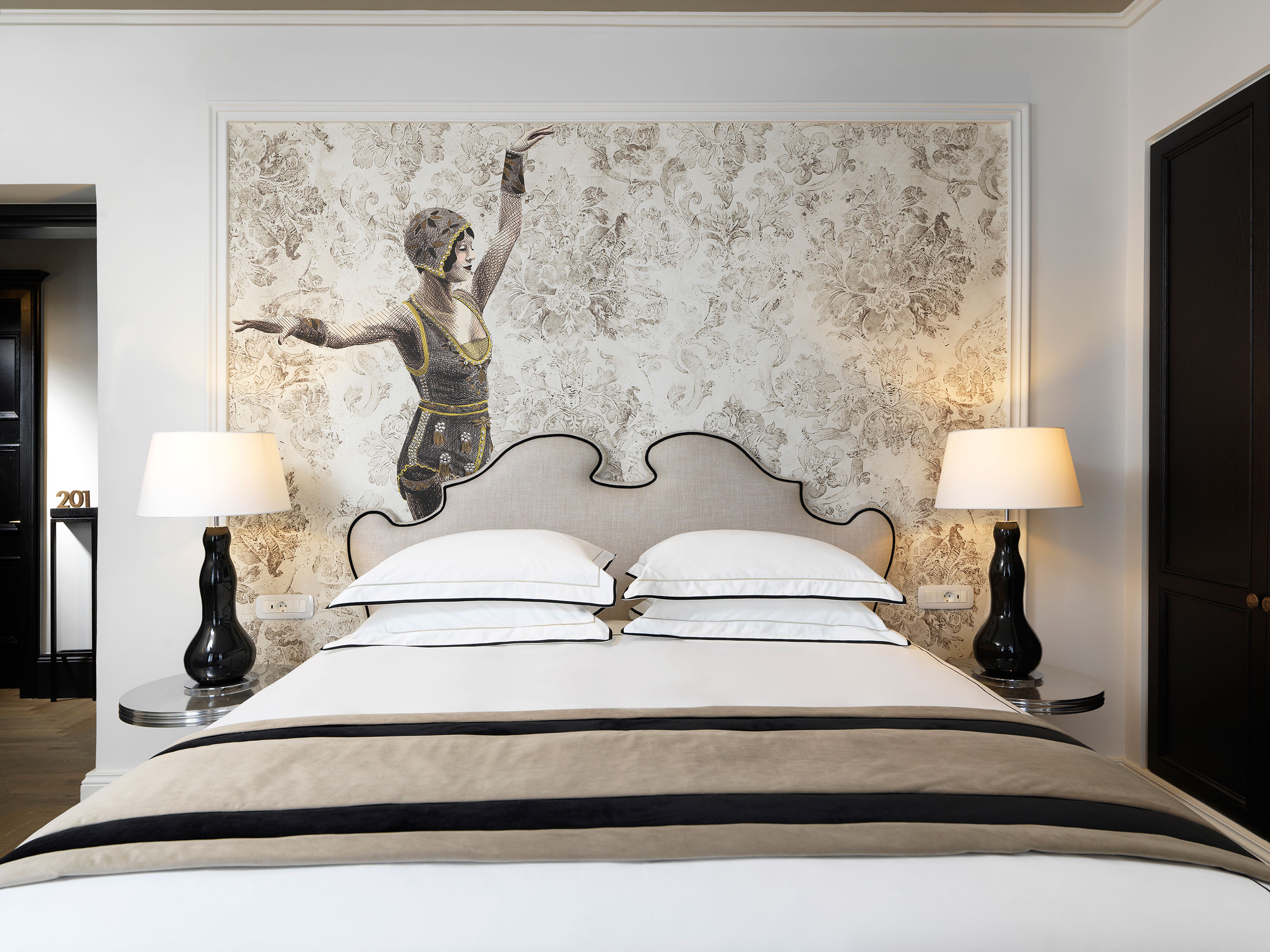 JUNIOR SUITE CITY VIEW