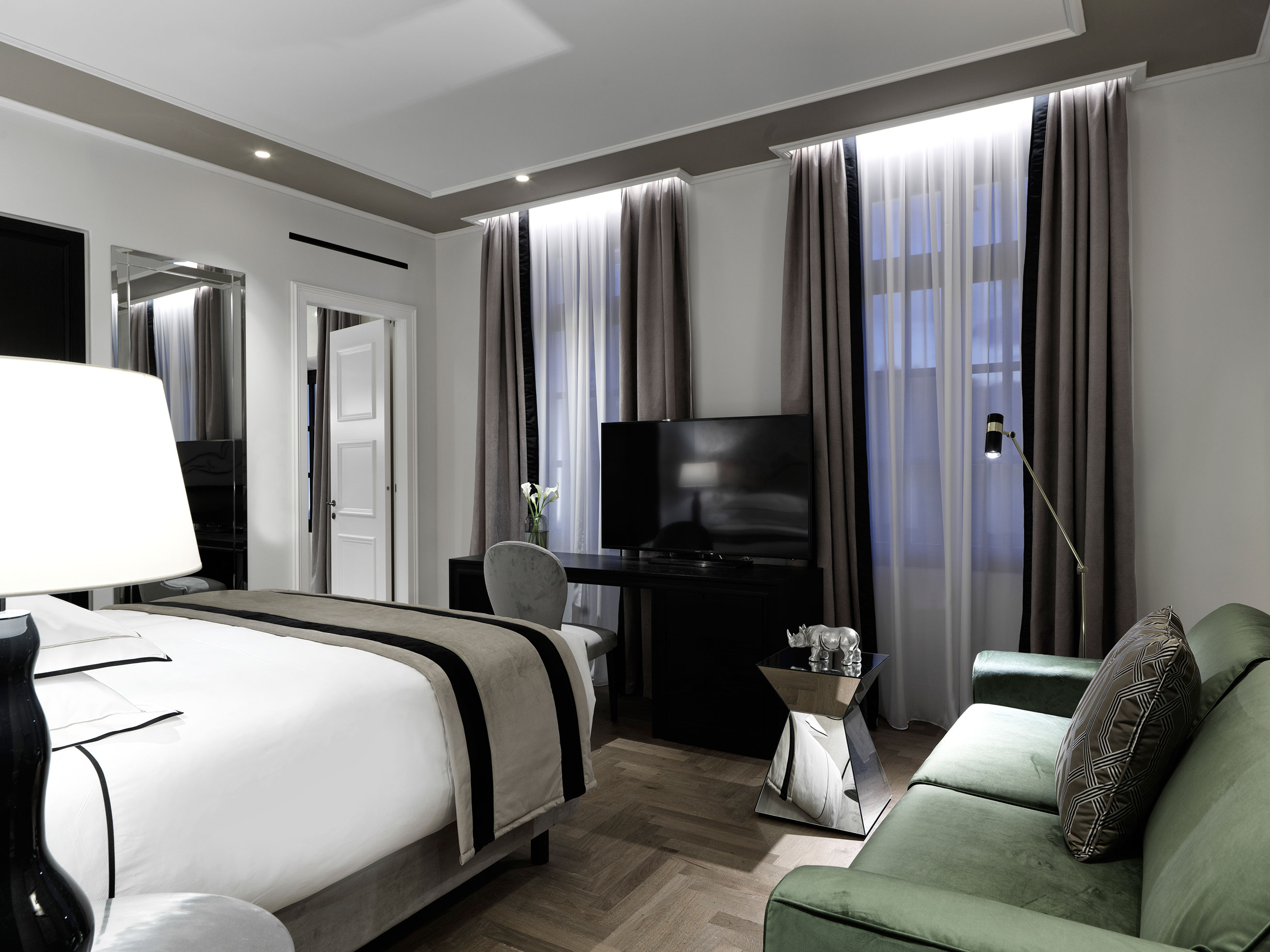 JUNIOR SUITE CITY VIEW